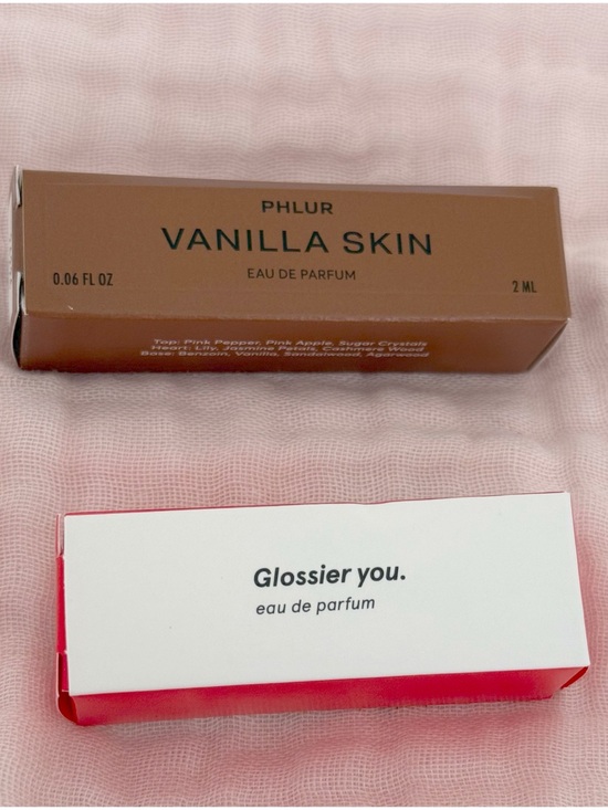 Glossier Other - Phlur Vanilla Skin & Glossier You Eau de Parfum Duo